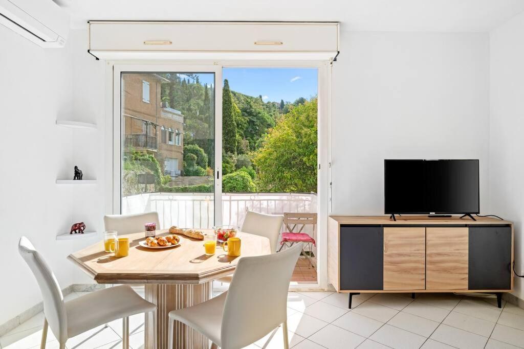 La Villa Julia - Calme - Spacieux - Parking Prive - Climatisation Menton Eksteriør bilde