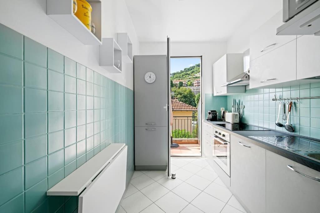 La Villa Julia - Calme - Spacieux - Parking Prive - Climatisation Menton Eksteriør bilde